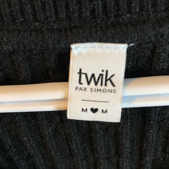 Black cropped vest - Picture 3 of 3